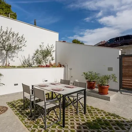 Lolina,sea On A Palm! Heated Pool Nyaraló *