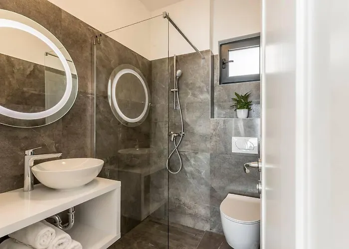 Lolina,sea On A Palm! Heated Pool Будинок відпочинку