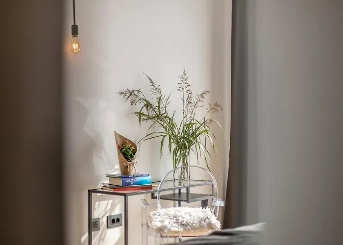 Lolina,sea On A Palm! Heated Pool Трогір